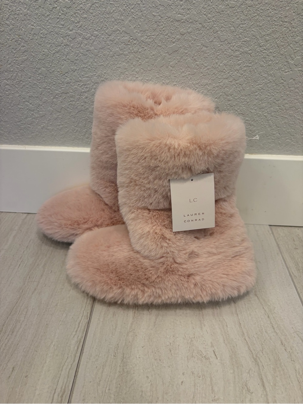 Kohl's LC Lauren Conrad Blush Pink Faux-Fur Women's Slipper Boots